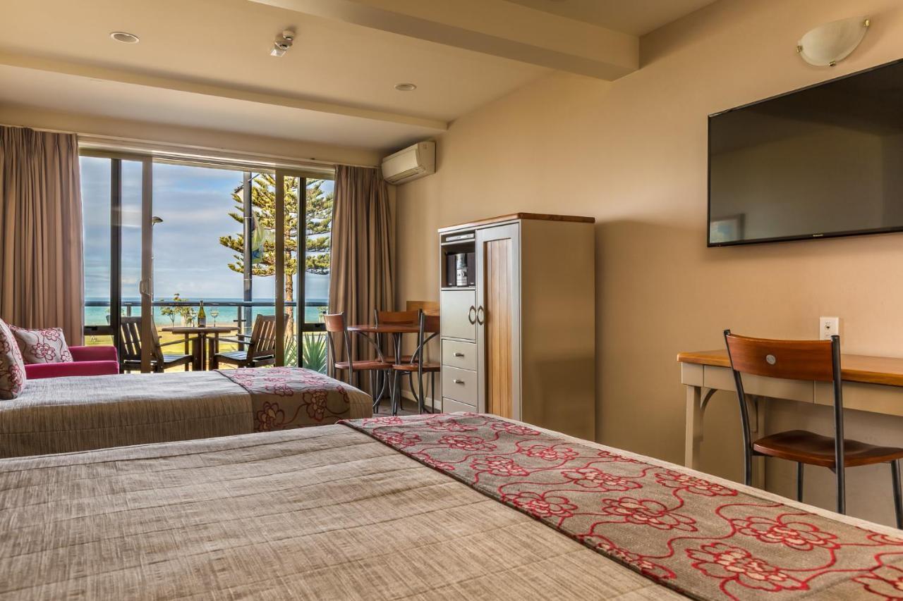 Pebble Beach Motor Inn Napier Εξωτερικό φωτογραφία A room at the hotel